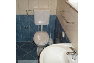 Croaţia Privát Ploče, Exteriorul